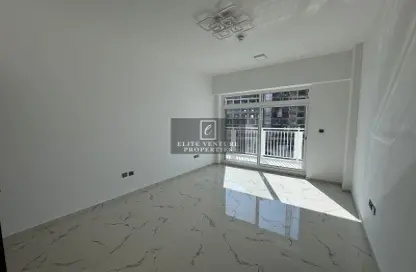 Apartment - 1 Bathroom for rent in Geepas Tower - Arjan - Dubai