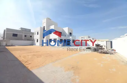 Villa - 4 Bedrooms - 6 Bathrooms for rent in Madinat Al Riyad - Abu Dhabi