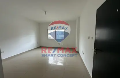 Apartment - 1 Bedroom - 2 Bathrooms for rent in Tower 34 - Al Reef Downtown - Al Reef - Abu Dhabi