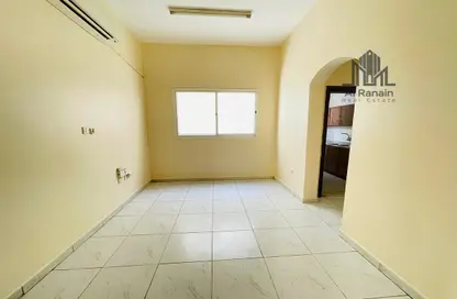 Apartment - 2 Bedrooms - 2 Bathrooms for rent in Al Khrais - Al Jimi - Al Ain