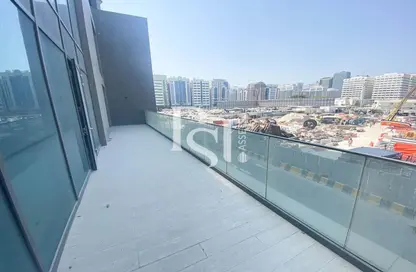 Townhouse - 4 Bedrooms - 5 Bathrooms for rent in Water Front Tower A - Waterfront Residential Towers - Tourist Club Area - Abu Dhabi