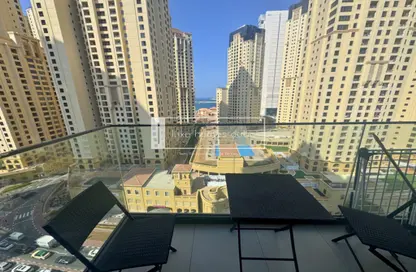 Apartment - 1 Bathroom for rent in LIV Residence - Dubai Marina - Dubai