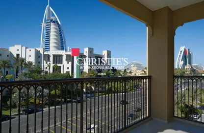 Apartment - 3 Bedrooms - 4 Bathrooms for sale in Lamtara 2 - Madinat Jumeirah Living - Umm Suqeim - Dubai