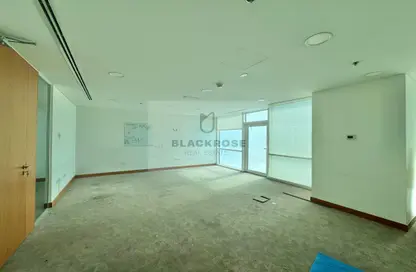 Office Space - Studio for rent in Bay Square Building 8 - Bay Square - Business Bay - Dubai