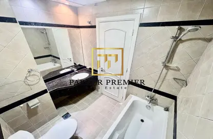 Villa - 3 Bedrooms - 4 Bathrooms for rent in Hadbat Al Zafranah - Muroor Area - Abu Dhabi