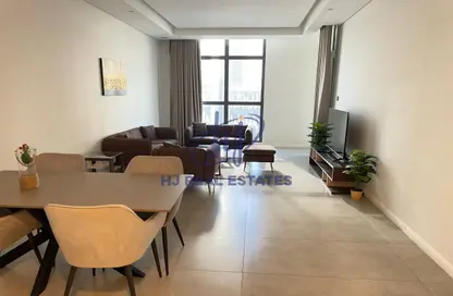 Apartment - 2 Bedrooms - 3 Bathrooms for sale in Diamond Building - Al Satwa - Dubai