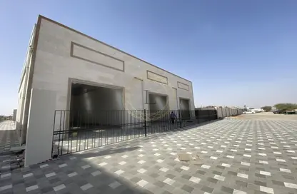 Warehouse - Studio - 1 Bathroom for rent in Wadi AL AIN 1 - Al Noud - Al Ain