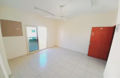 Apartment - 1 Bedroom - 1 Bathroom for rent in SG Muwaileh Building - Muwaileh - Sharjah