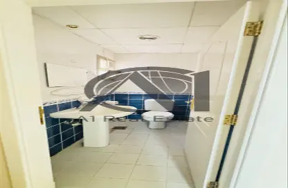 Apartment - 2 Bedrooms - 2 Bathrooms for rent in Central District - Al Ain