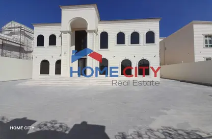 Villa - 6 Bedrooms for rent in Madinat Al Riyad - Abu Dhabi