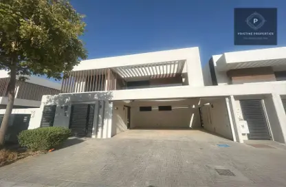 Villa - 5 Bedrooms - 7 Bathrooms for rent in West Yas - Yas Island - Abu Dhabi