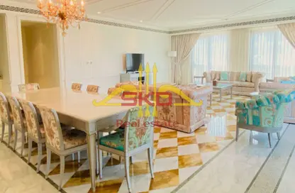 Apartment - 3 Bedrooms - 5 Bathrooms for sale in Palazzo Versace - Culture Village - Dubai