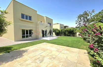 Villa - 5 Bedrooms - 6 Bathrooms for rent in Meadows 5 - Meadows - Dubai