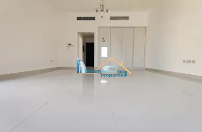 Apartment - 1 Bathroom for rent in Al Jaddaf - Dubai