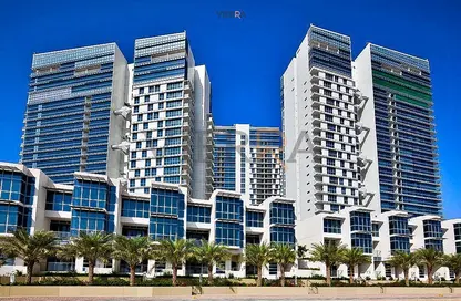 Apartment - 3 Bedrooms - 3 Bathrooms for rent in Rihan Heights - Grand Mosque District - Abu Dhabi