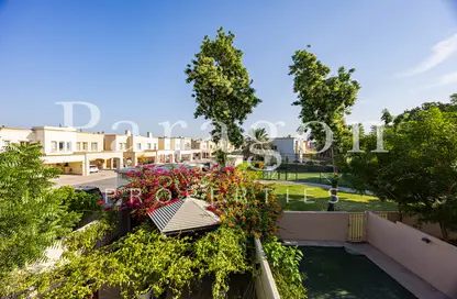 Villa - 2 Bedrooms - 3 Bathrooms for rent in Springs 11 - The Springs - Dubai