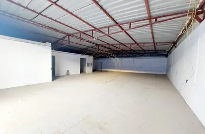 Warehouse - Studio - 1 Bathroom for rent in Wadi AL AIN 1 - Al Noud - Al Ain