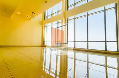 Duplex - 2 Bedrooms - 3 Bathrooms for rent in Nation Towers - Corniche Road - Abu Dhabi