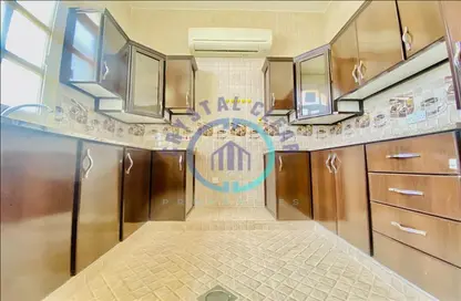 Apartment - 2 Bedrooms - 2 Bathrooms for rent in Al Khabisi - Al Ain