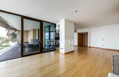 Apartment - 3 Bedrooms - 4 Bathrooms for sale in Bulgari Resort  and  Residences - Jumeirah Bay Island - Jumeirah - Dubai