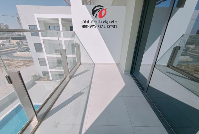 Apartment - 1 Bathroom for rent in Al Warsan 4 - Al Warsan - Dubai