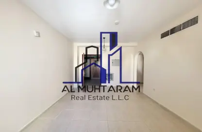 Apartment - 1 Bedroom - 1 Bathroom for rent in Bu Tina - Al Sharq - Sharjah