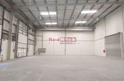 Warehouse - Studio - 2 Bathrooms for rent in Nadd Al Hammar - Dubai