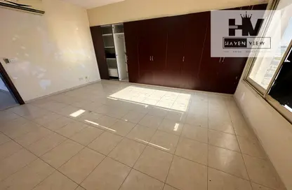 Apartment - 2 Bedrooms - 1 Bathroom for rent in Shakhbout City - Abu Dhabi