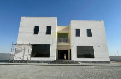 Villa - 7 Bedrooms for rent in Madinat Zayed - Abu Dhabi