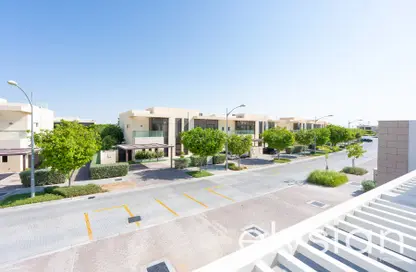 Villa - 3 Bedrooms - 4 Bathrooms for rent in Phoenix - DAMAC Hills - Dubai