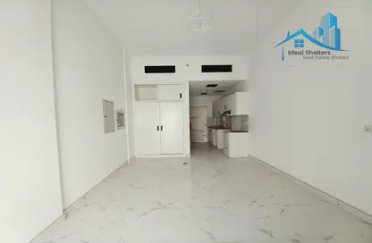 Apartment - 1 Bathroom for rent in Al Warsan 4 - Al Warsan - Dubai