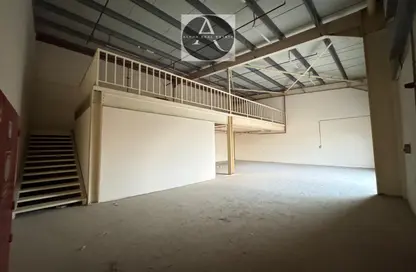 Warehouse - Studio - 1 Bathroom for rent in Al Sajaa Industrial - Al Sajaa - Sharjah