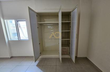 Apartment - 1 Bathroom for rent in Al Hafeet Tower 8 - Al Nahda - Sharjah