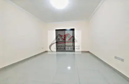 Apartment - 1 Bedroom - 2 Bathrooms for rent in Muwaileh 29 Building - Muwaileh - Sharjah