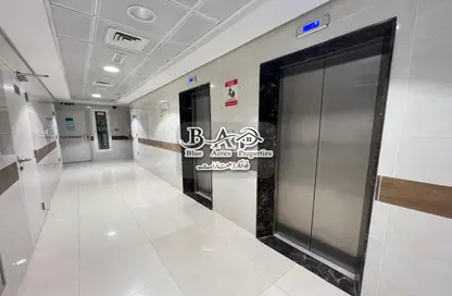 Office Space - Studio - 1 Bathroom for rent in Airport Road - Abu Dhabi