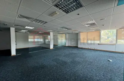 Office Space - Studio - 2 Bathrooms for rent in Building 24 - Dubai Healthcare City - Dubai