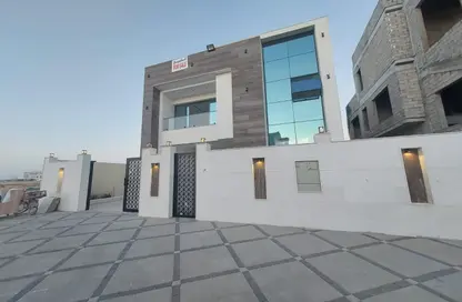 Villa - 5 Bedrooms - 7 Bathrooms for sale in Al Yasmeen 1 - Al Yasmeen - Ajman