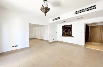 Apartment - 1 Bedroom - 1 Bathroom for sale in Kamoon - Old Town - Dubai