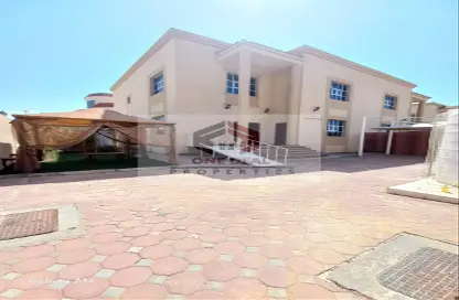 Villa - 5 Bedrooms - 6 Bathrooms for rent in Al Markhaniya - Al Ain