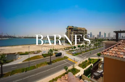 Townhouse - 3 Bedrooms - 4 Bathrooms for sale in Sur La Mer - La Mer - Jumeirah - Dubai