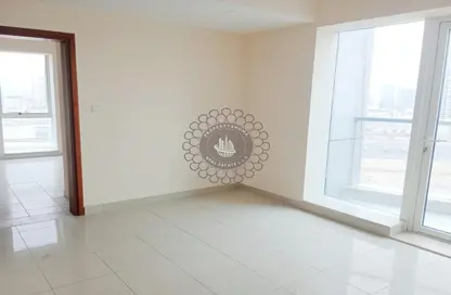 Apartment - 1 Bathroom for rent in Cricket Tower - Dubai Sports City - Dubai