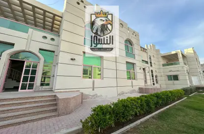 Villa - Studio - 3 Bathrooms for rent in Al Jurf 1 - Al Jurf - Ajman Downtown - Ajman