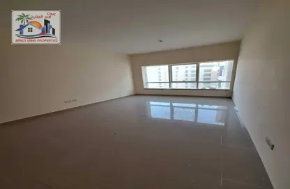 Apartment - 2 Bedrooms - 3 Bathrooms for rent in Hamza Al Khatib Tower - Al Majaz 2 - Al Majaz - Sharjah