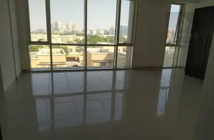 Apartment - 1 Bathroom for rent in Nova Tower - Dubai Silicon Oasis - Dubai