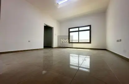 Whole Building - Studio for rent in Muroor Area - Abu Dhabi