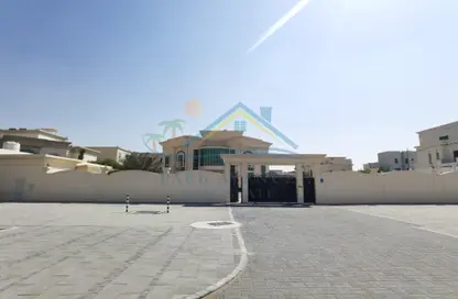 Villa for rent in Mohamed Bin Zayed Centre - Mohamed Bin Zayed City - Abu Dhabi