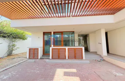 Villa - 4 Bedrooms - 5 Bathrooms for rent in Al Wasl Road - Al Wasl - Dubai