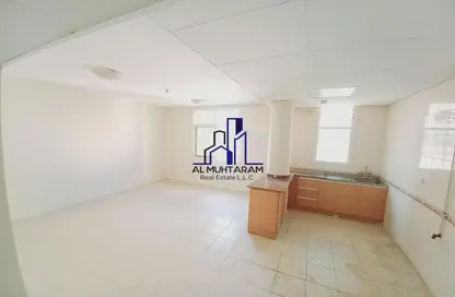 Apartment - Studio - 1 Bathroom for rent in Al Mujarrah - Al Sharq - Sharjah