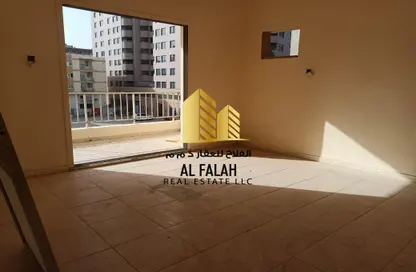 Apartment - 2 Bedrooms - 2 Bathrooms for rent in Jamal Abdul Nasser Street - Al Majaz - Sharjah