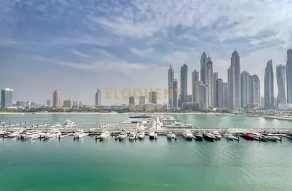 Apartment - 2 Bedrooms - 3 Bathrooms for rent in Marina Vista - EMAAR Beachfront - Dubai Harbour - Dubai